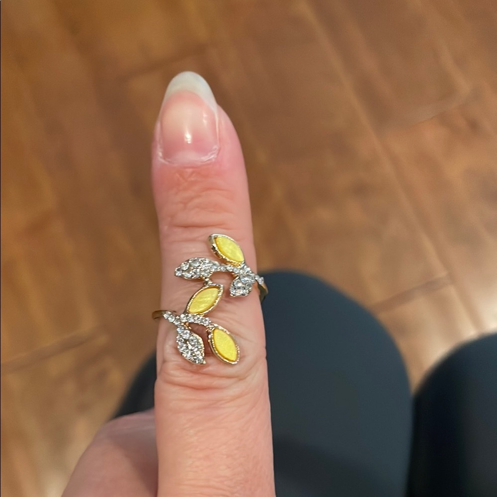 Gold and Yellow Botanical Ring with Leaf Design